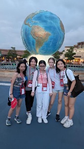 disneysea-group-picture