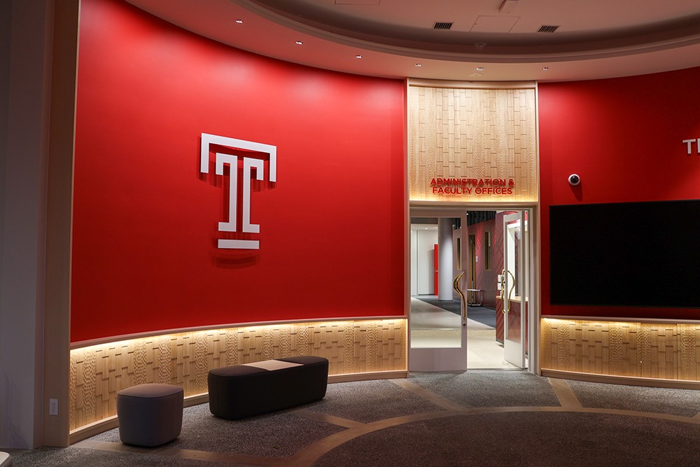 TUJ Kyoto Entrance Hall